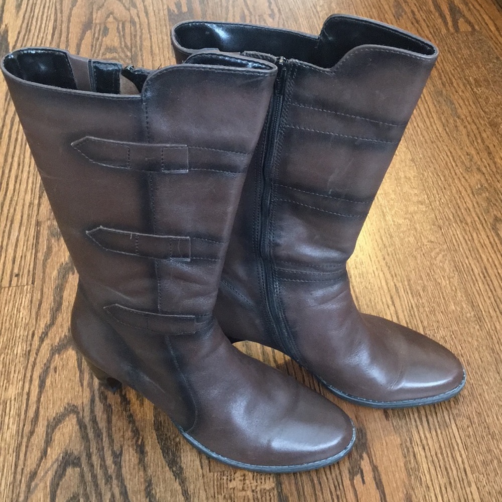 👢👢Mid Calf Boots👢👢